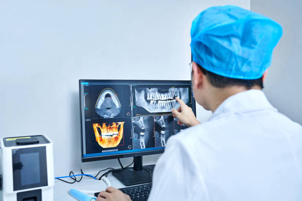Emergency Dental Services for Seniors