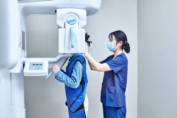 Best Emergency Root Canal Treatment in Desert Hot Springs, CA